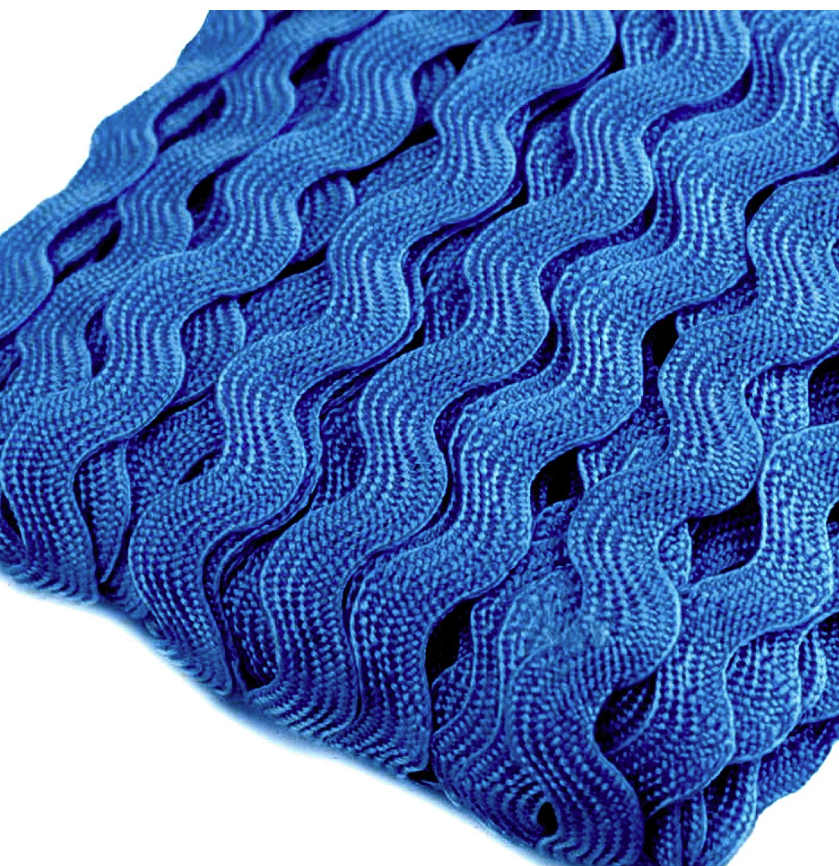 Klassische blaue Zackenlitze, 5mm Breite, dekorative Borte als Meterware für maritime Kleidung, Jungen-Accessoires und Heimtextilien.